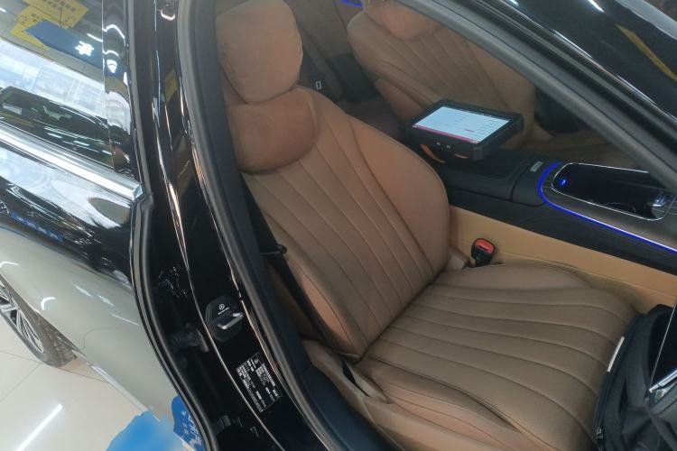 Used Mercedes-Benz E-Class 2024 E 300 L Luxury Model
