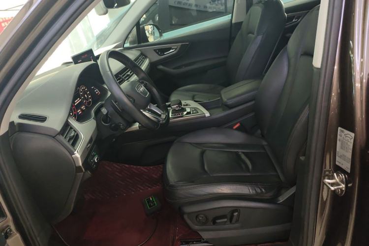 Used Audi Q7 2016 45 TFSI Technology Edition
