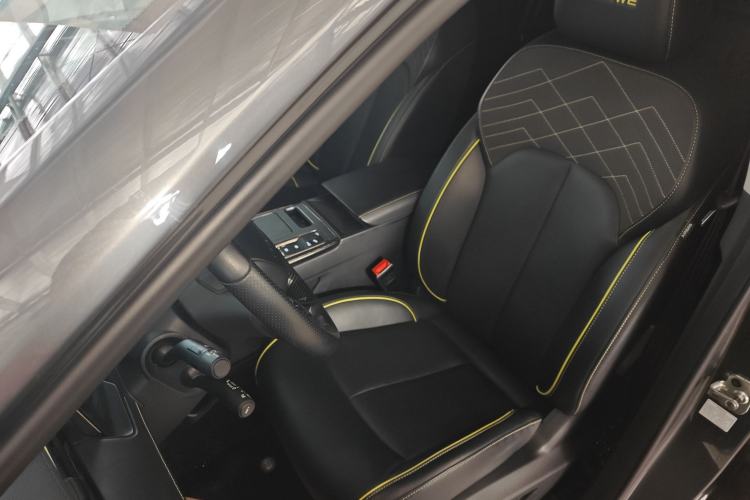 Used Roewe RX5 2021 PLUS 330TGI Automatic National Style Smart Luxury Edition
