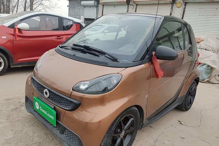 Used smart fortwo 2015 1.0 MHD New Year Special Edition