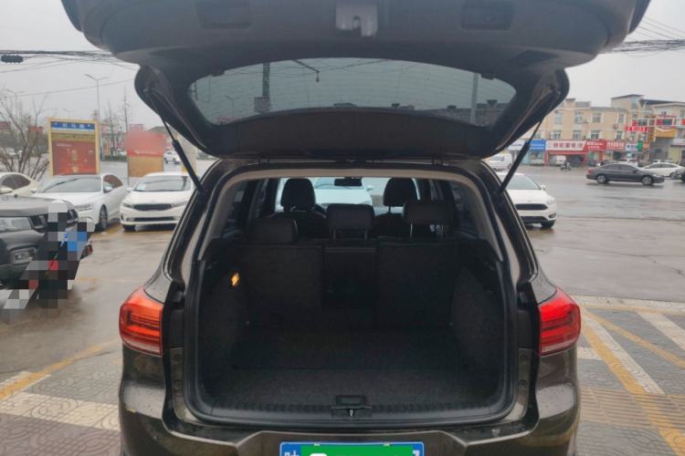 Used Volkswagen Tiguan 2016 280TSI Automatic Two-Wheel Drive Silk Road Comfort Edition
