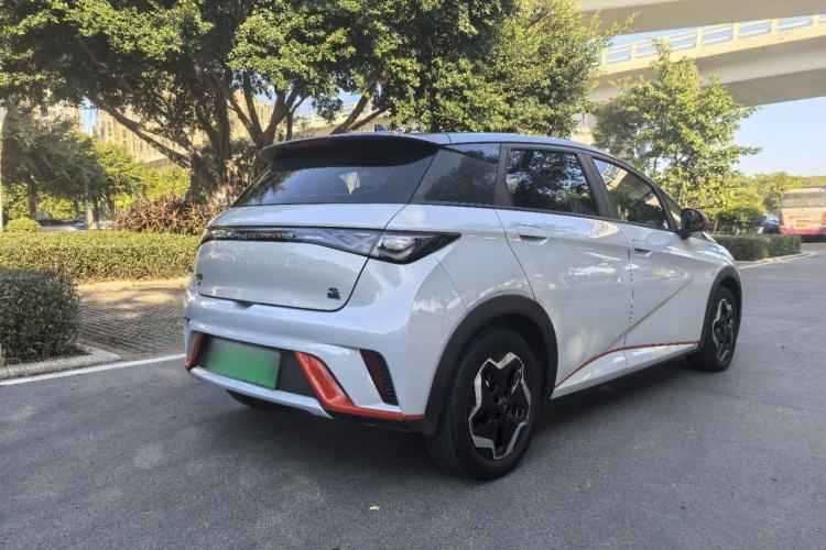 Used BYD Dolphin 2021 405 km Fashion Edition
