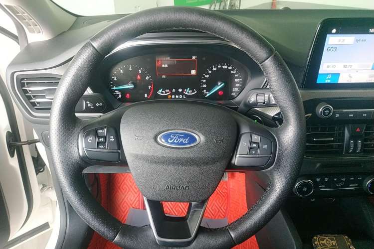 Used Ford Focus 2020 Sedan EcoBoost 180 Automatic Trend Edition
