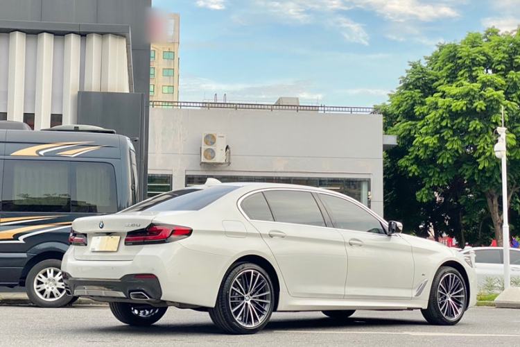 Used BMW 5 Series 2022 Second Facelift 530Li Leading Edition M Sport Package
