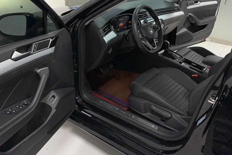 Used Volkswagen Magotan 2023 2 Million Units Limited-Edition 280TSI DSG Comfort Version