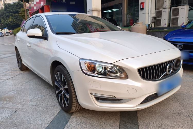 Used Volvo S60 2019 S60L Facelift T5 Intelligent Advanced Edition
