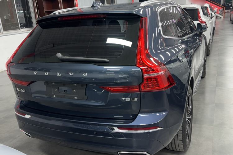 Used Volvo XC60 2020 T5 4x4 Smart Luxury Edition