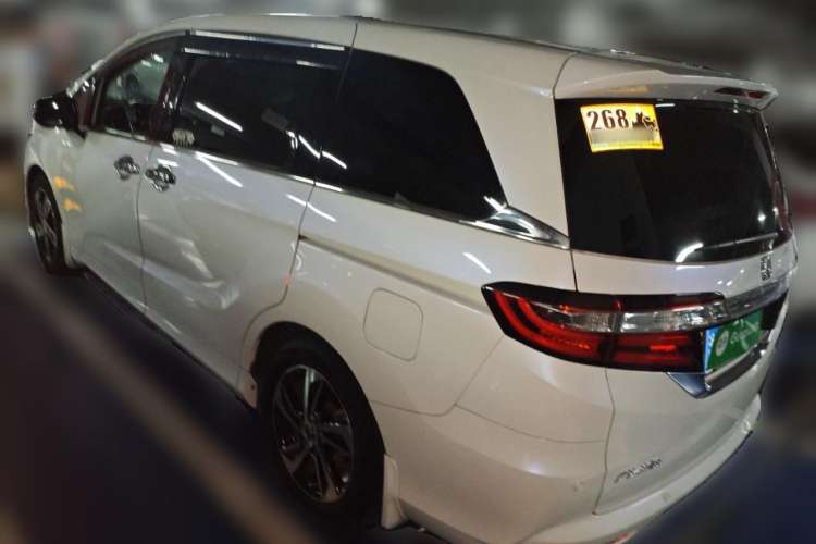 Used Honda Odyssey 2015 2.4L Supreme Edition
