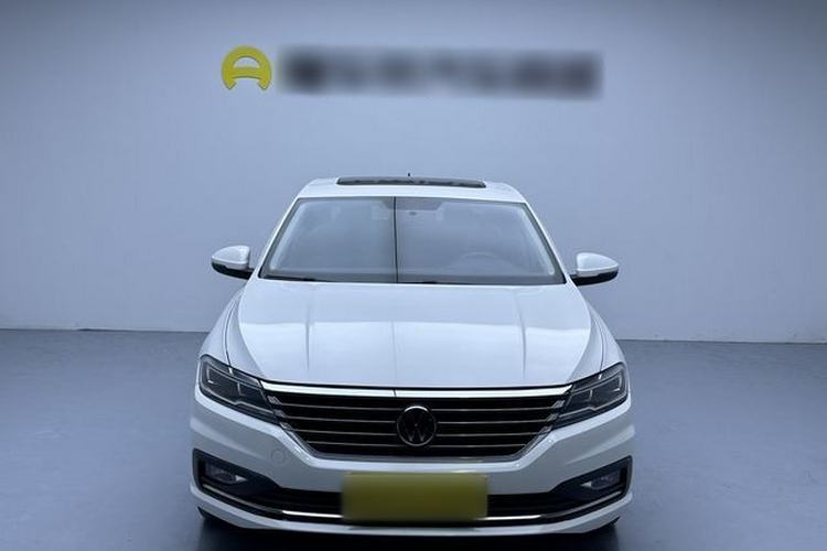 Used Volkswagen Lavida 2021 1.5L Automatic Comfort Edition
