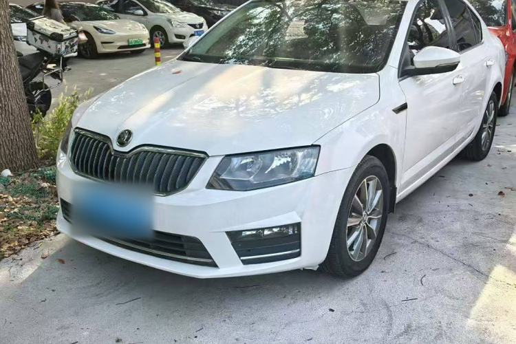 Used Skoda Octavia 2017 1.6L Automatic Chuanxing Edition
