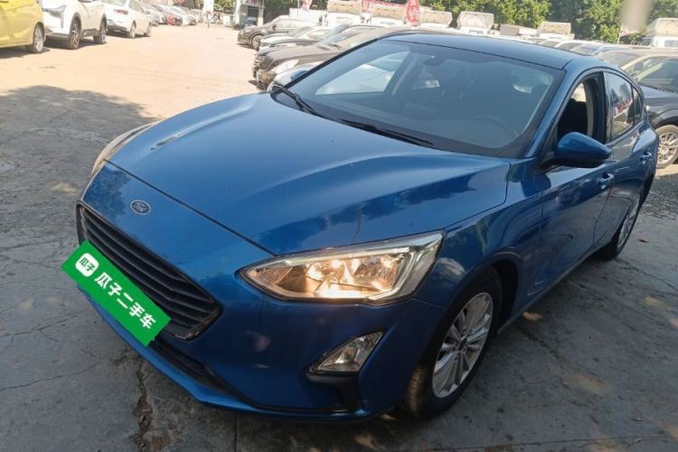 Used Ford Focus 2019 Hatchback EcoBoost 180 Automatic Trendy Model
