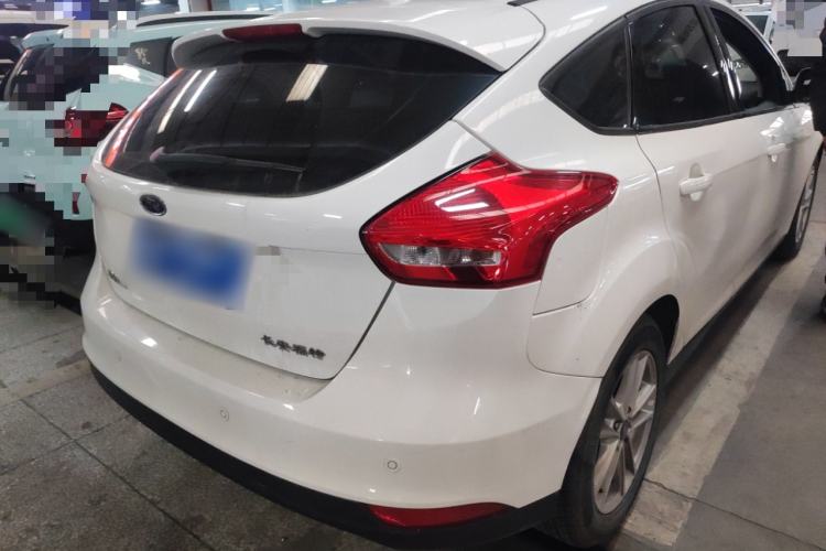 Used Ford Focus 2017 Hatchback 1.6L Automatic Fashion Edition Smart Drive Version
