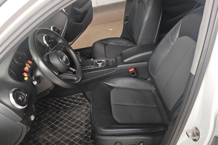 Used Audi A3 2018 30th Anniversary Edition Limousine 35 TFSI Fashion Model
