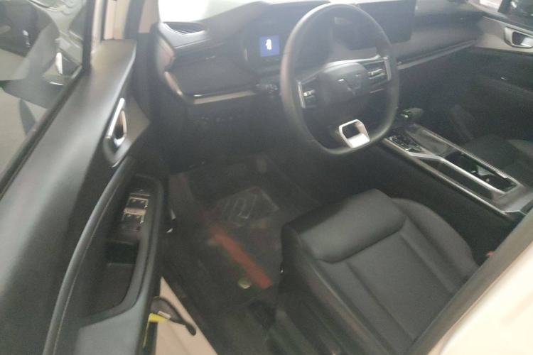 Used Wuling Jiachen 2022 1.5T CVT Smart Luxury Version
