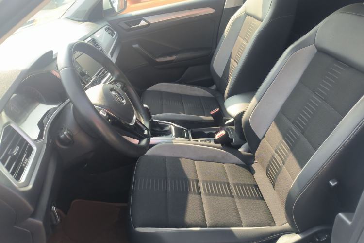 Used Volkswagen T-ROC 2020 280TSI DSG Two-Wheel-Drive Elite Version
