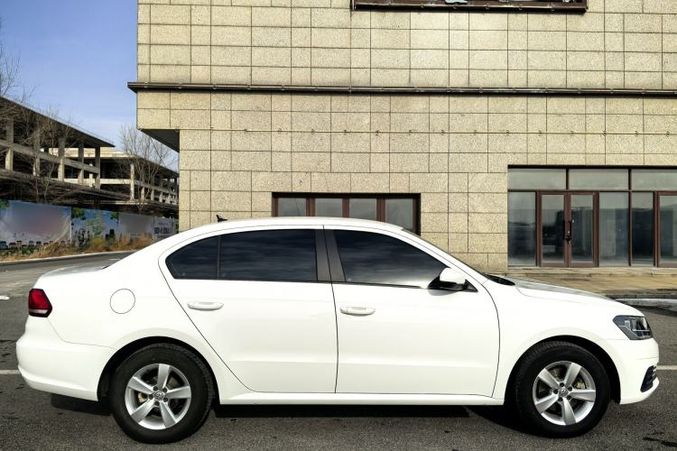 Used Volkswagen Lavida 2019 Lavida Start 1.5L Manual Fashion Edition China VI Standard
