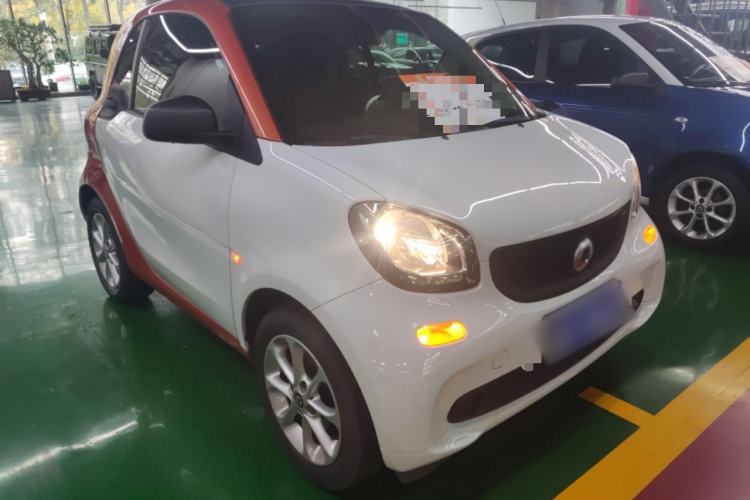 Used  fortwo 2015 1.0L 52 kW hardtop Dynamic version