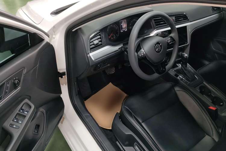 Used Volkswagen Lamando 2021 230TSI DSG Fashion Edition
