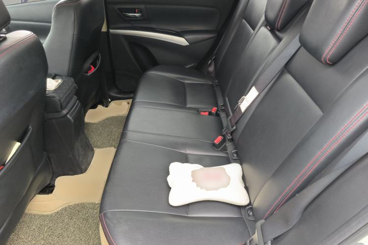 Used Suzuki S-Cross 2015 1.6L CVT Two-Wheel Drive Elite Version