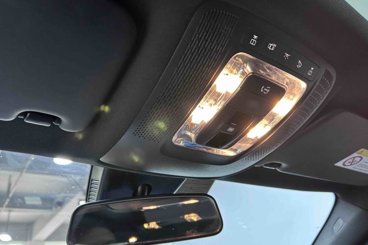 Used Mercedes-Benz A-Class 2022 Restyled A 200 L Sport Sedan Fashion Version
