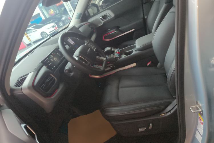 Used  Titanium 3 2025 501KM All-Wheel Drive Intelligent Driving Ultra Version
