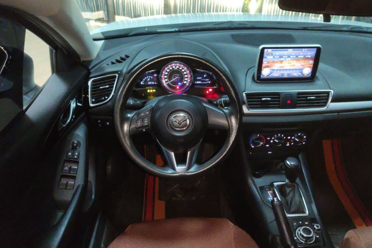 Used Mazda Mazda 3 Axela 2016 Sedan 1.5L Automatic Comfort Model