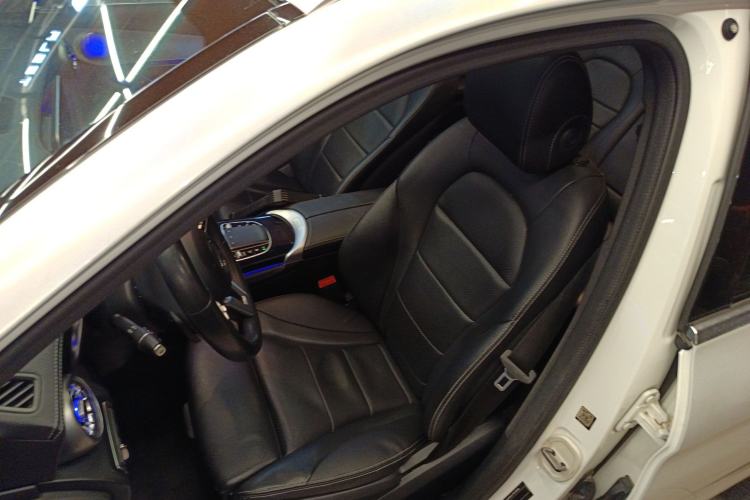 Used Mercedes-Benz GLC 2020 Facelifted GLC 260 L 4MATIC Dynamic Edition
