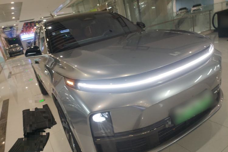 Used Li Auto L7 2023 Air model
