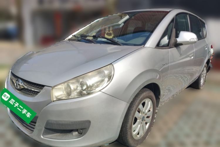 Used JAC Refine M2 2012 1.5L MT IKEA Luxury Edition