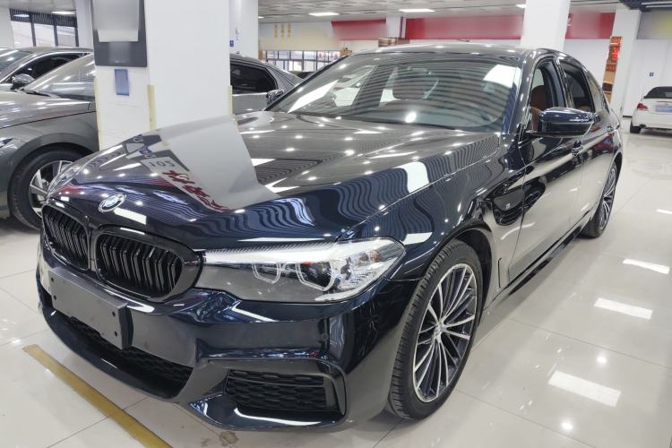 Used BMW 5 Series 2019 Facelifted 530Li Leading Edition M Sport Package
