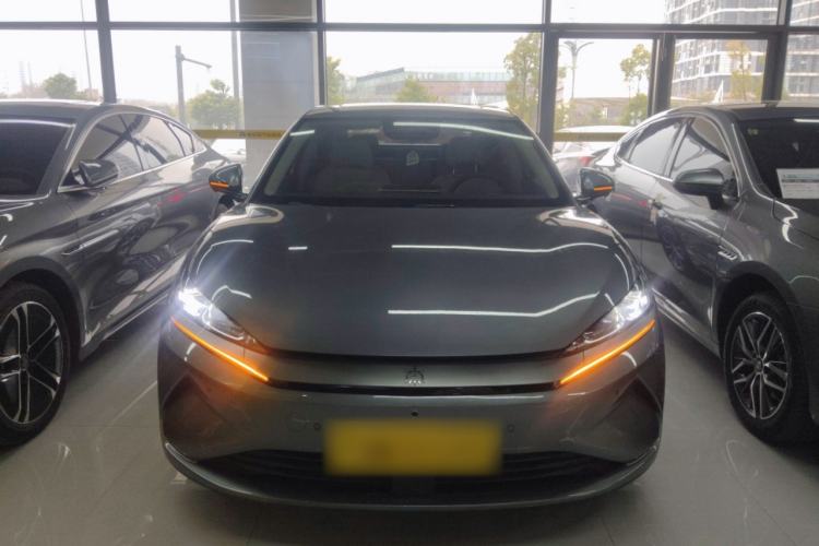 Used BYD Qin L 2025 EV 545KM Beyond Version
