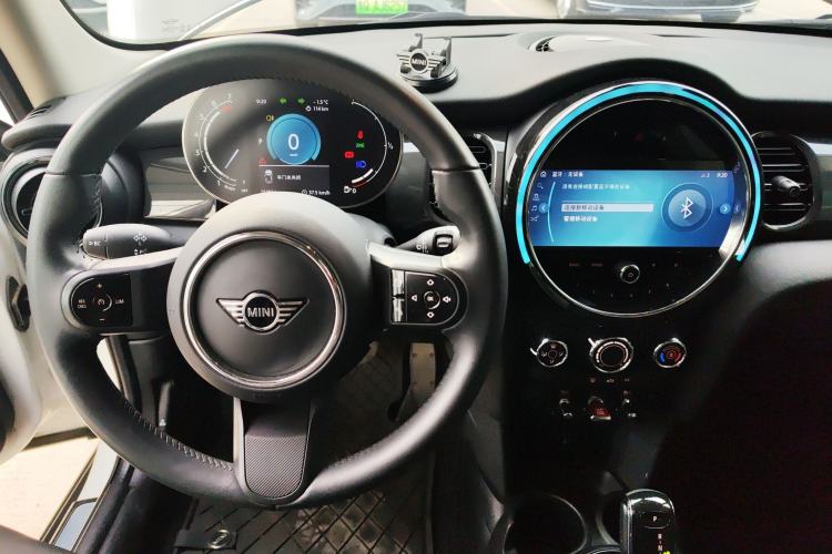 Used  MINI 2023 1.5T ONE Five-Door Edition
