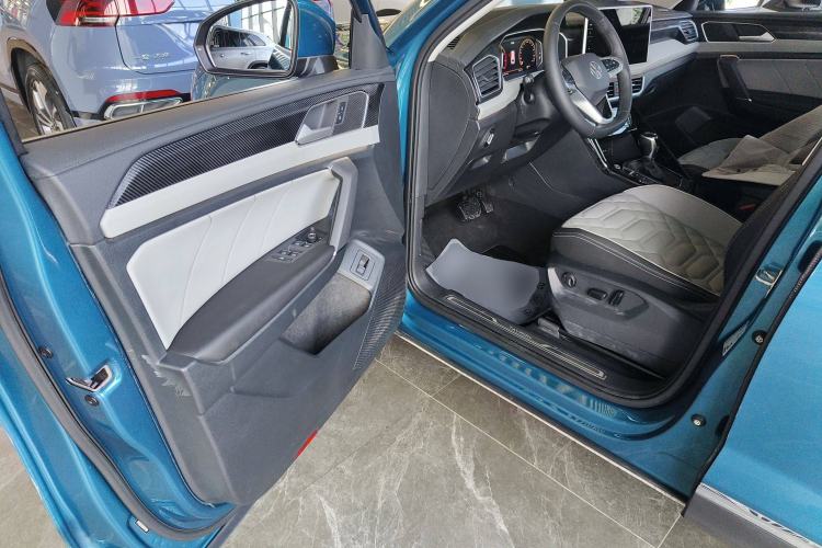 Used Volkswagen Tayron 2023 280TSI Two-Wheel-Drive Luxury Plus Advanced Version
