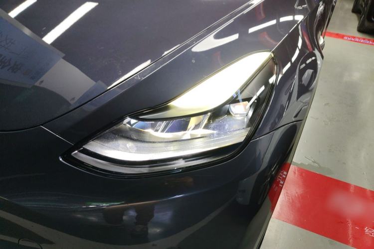 Used Tesla Model Y 2021 Standard Range Rear-Wheel Drive Version