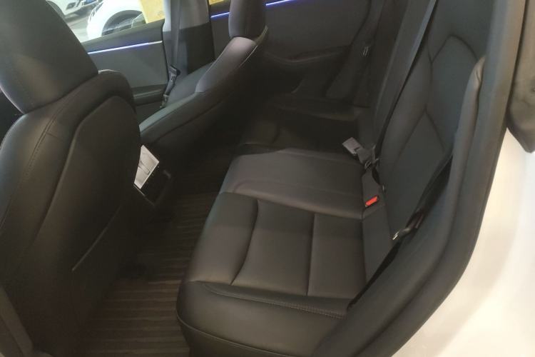 Used Tesla Model 3 2023 Rear-Wheel-Drive Version
