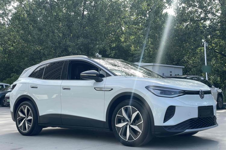 Used Volkswagen ID.4 CROZZ 2021 Long-Range PRO Two-Wheel Drive Version
