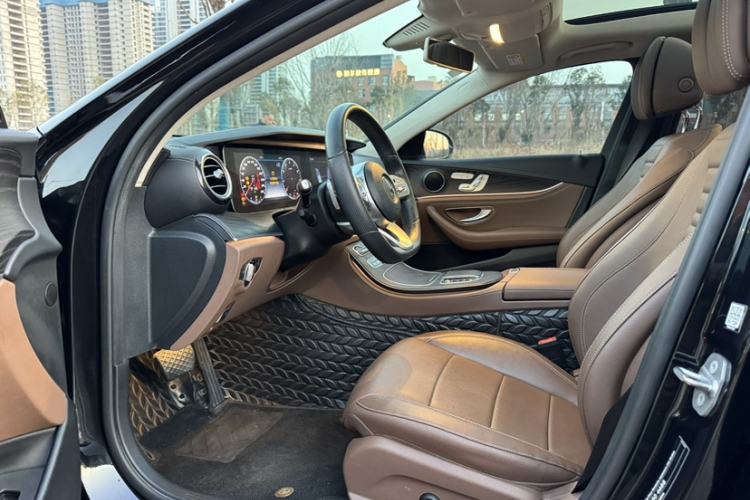 Used Mercedes-Benz E-Class 2020 E 300 L Sporty and Stylish Model
