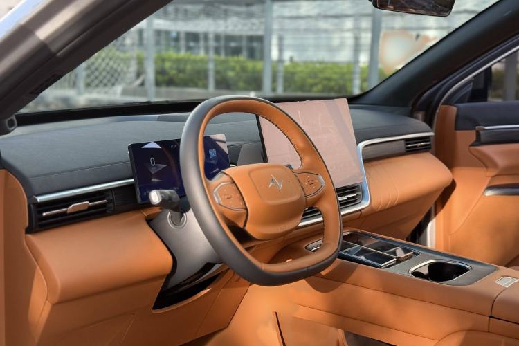 Used  eπ008 2025 210 Ultra Range-Extended Version 5 Seats