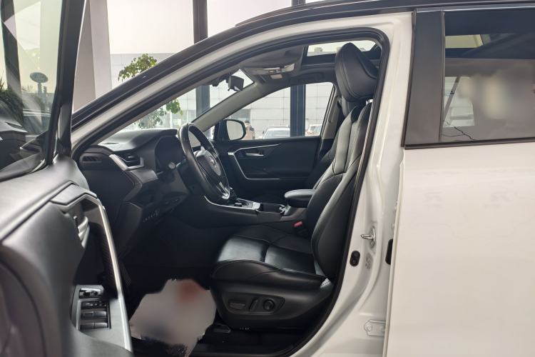 Used Toyota Wildlander 2023 Dual-Motor 2.5L E-CVT Four-Wheel Drive Prestige Edition
