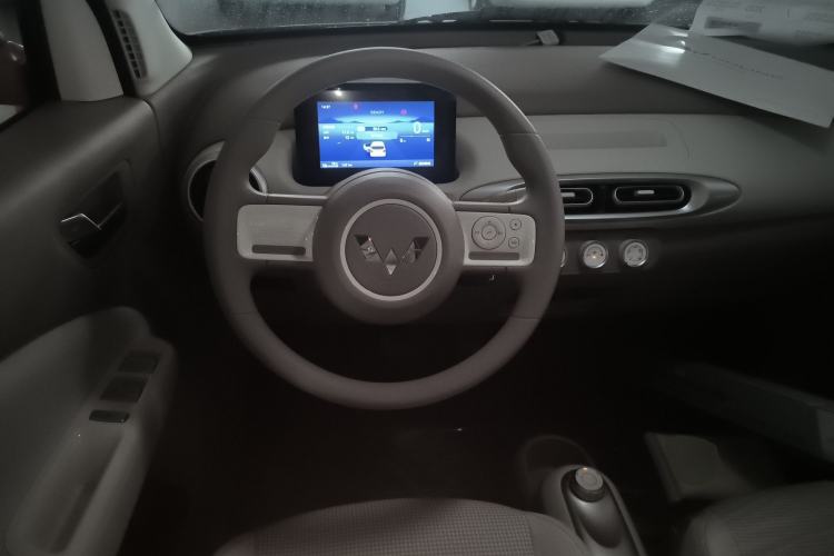 Used Wuling Hongguang MINIEV 2025 Four-Door Version Advanced Edition
