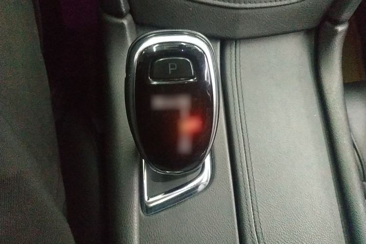 Used Cadillac XT5 2017 Anniversary Edition 25T Luxury Model
