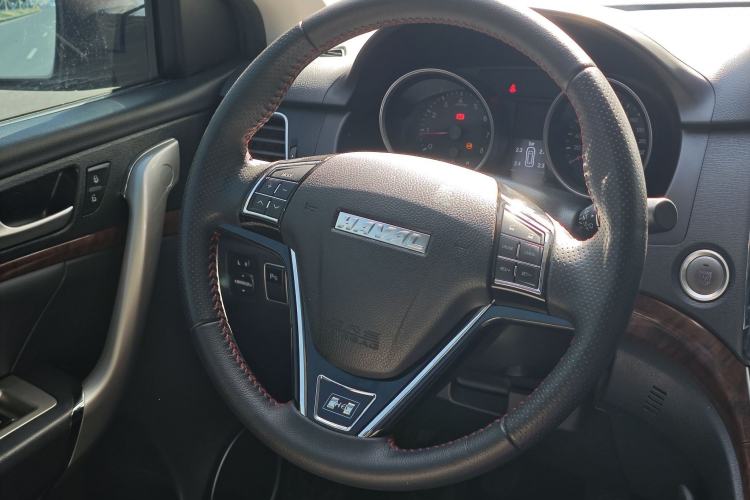 Used Haval H6 2017 Red-Label Sport Edition 1.5T Manual Two-Wheel Drive Elite Model
