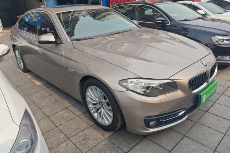 Used BMW 5 Series 2014 525Li Luxury Design Package
