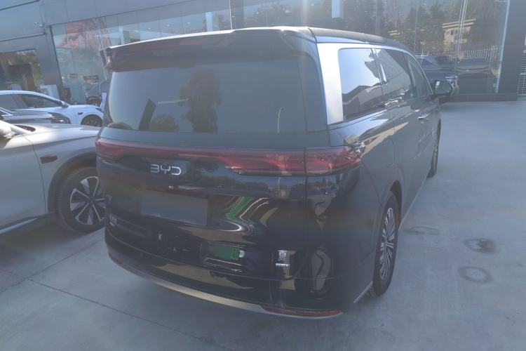 Used BYD Xia 2025 DM-i 1.5T 180km Beyond Edition
