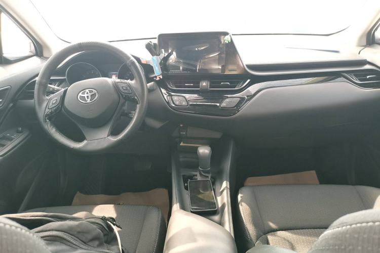 Used Toyota IZOA 2021 2.0L Yidong Edition
