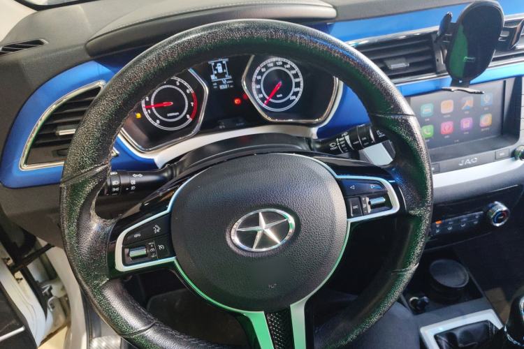 Used  Refine S2 2015 1.5L Manual Luxury Smart Model