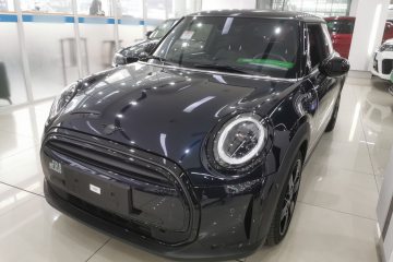 Used MINI MINI 2023 1.5T COOPER Midnight Escape Special Edition