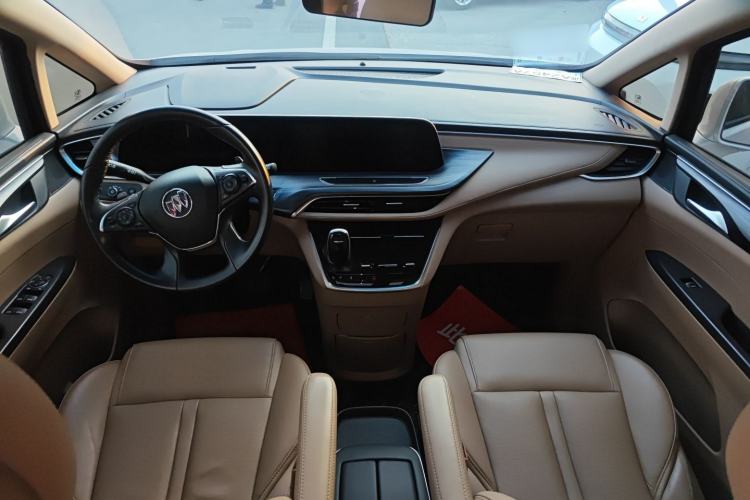 Used Buick GL8 2021 ES Landtrek 653T Luxury Model
