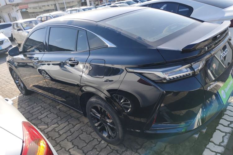 Used Dongfeng Aeolus Yixuan 2023 Mach Edition 1.5L Automatic Chasing Shadow Version
