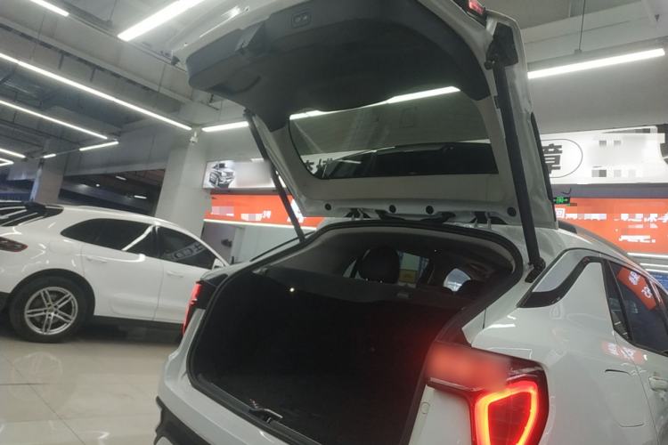 Used Lynk & Co 01 2017 2.0T Two-Wheel Drive Pro Edition
